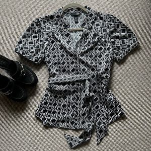 BOGO FREE! H&M satin short sleeve tie at waist blouse